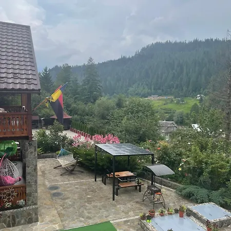 світанкове сяйво Ferienhaus Jaremtsche